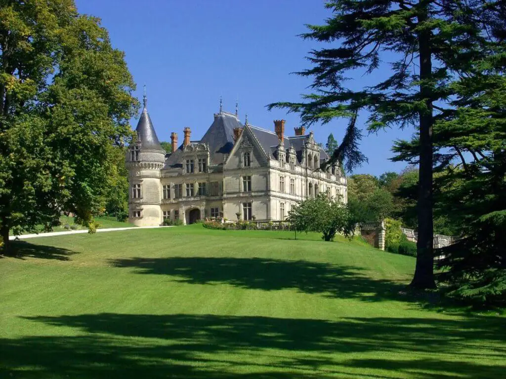 Château de la Bourdaisière joe millionaire