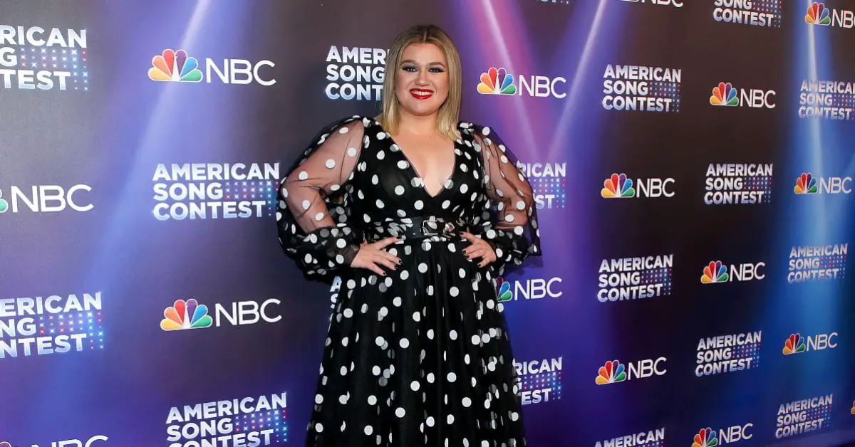 Is Kelly Clarkson Is Pregnant Again